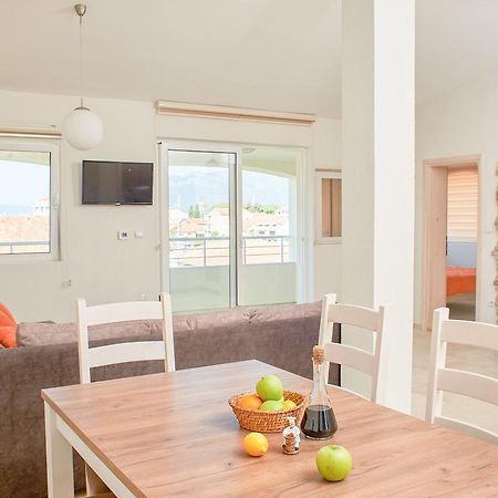 Apartmani Tripovic Tivat Exterior photo