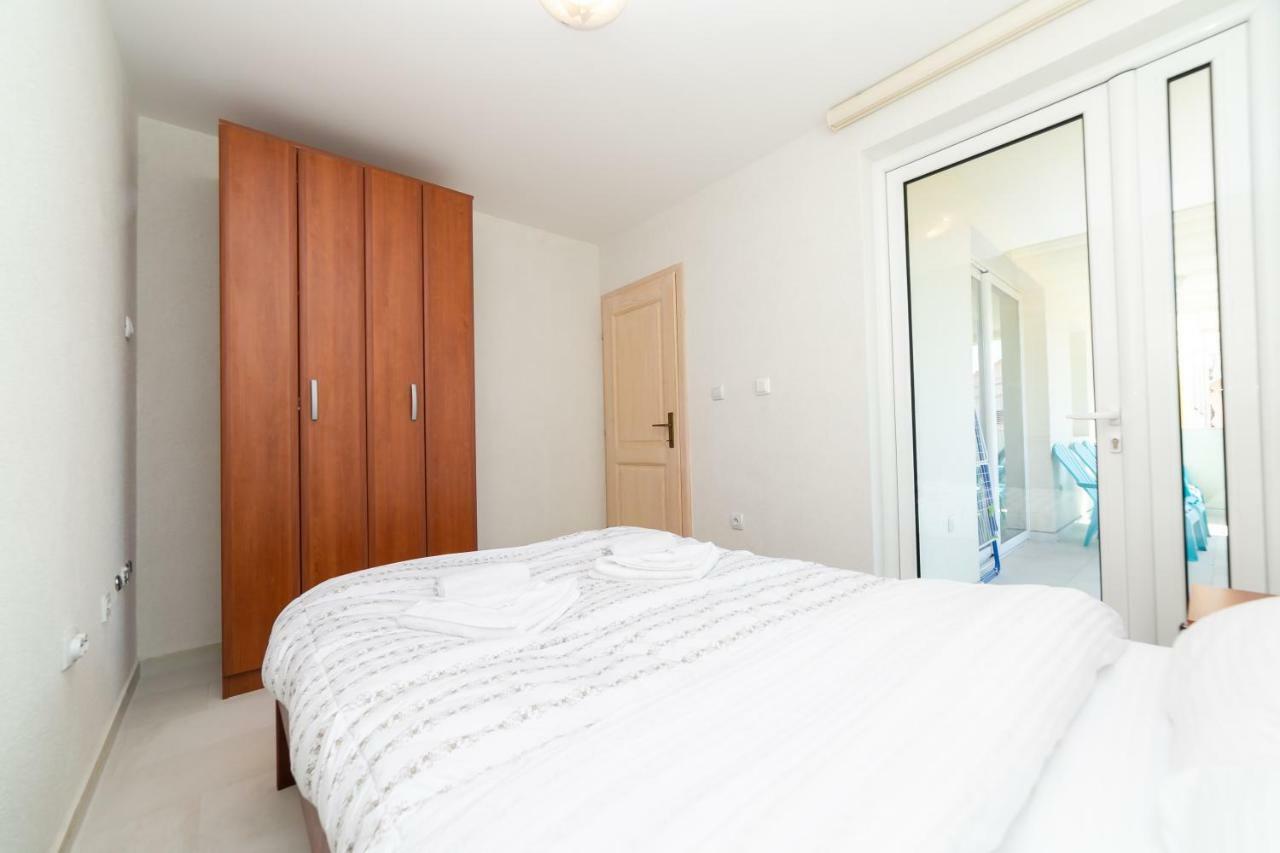 Apartmani Tripovic Tivat Exterior photo